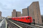 The NYTM Holiday Train heading away from the 125th St Station platform toward 137th St-City College Station